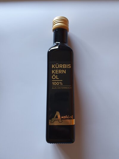 Kürbiskernöl 0,25l, 0,5 und 1l