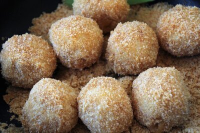 Zwetschkenknödel mit Topfenteig