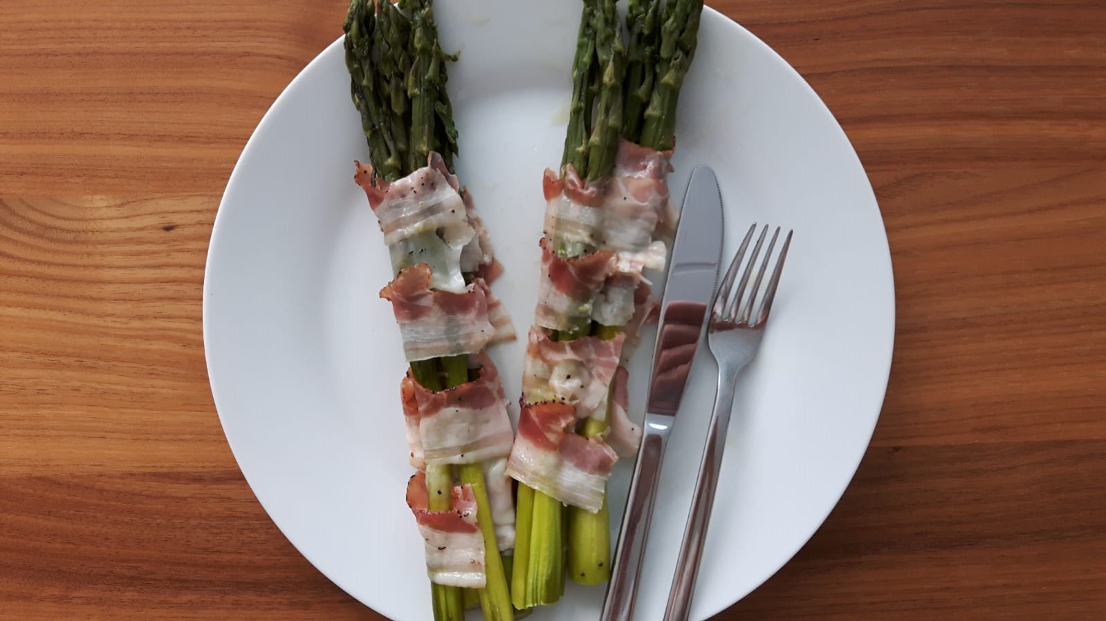 Spargel mit Schinken und Käse Spargel mit Schinken und Käse