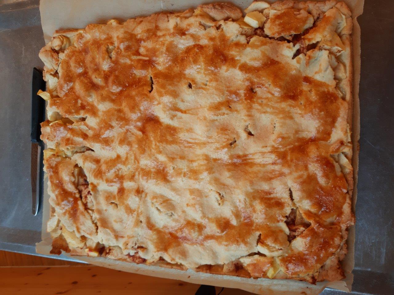 Gedeckter Apfelkuchen_Heidi Pfanner Gedeckter Apfelkuchen_Heidi Pfanner